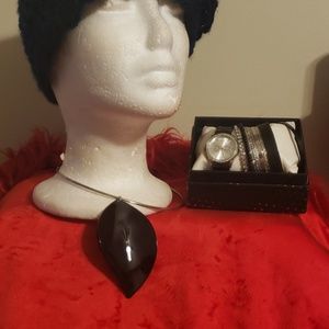 Black and silver leaf necklace